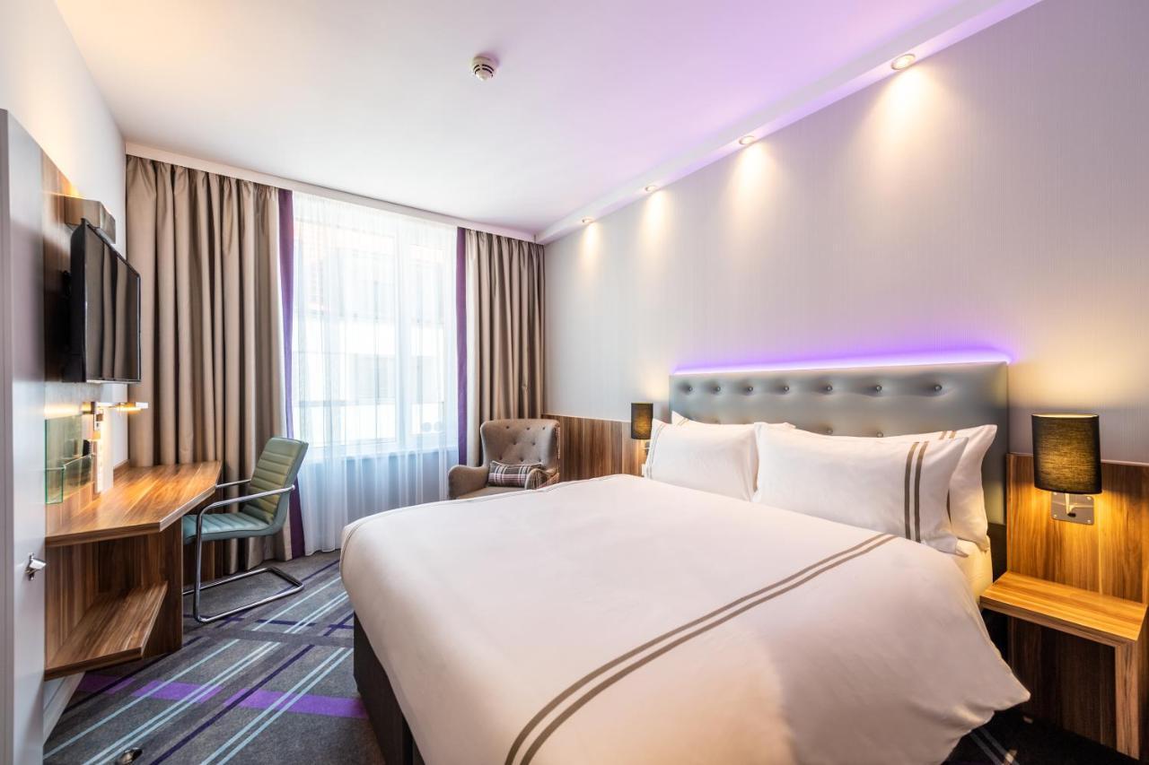 Premier Inn Saarbruecken City Centre 외부 사진